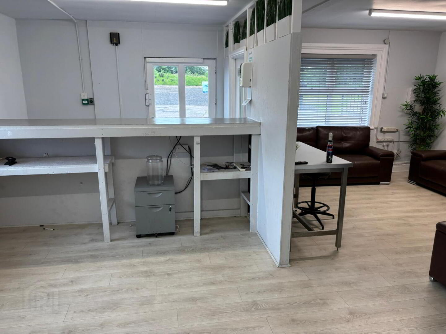 Nutts Corner Enterprise Park FR, 50 50 Moira Road 6 of 9