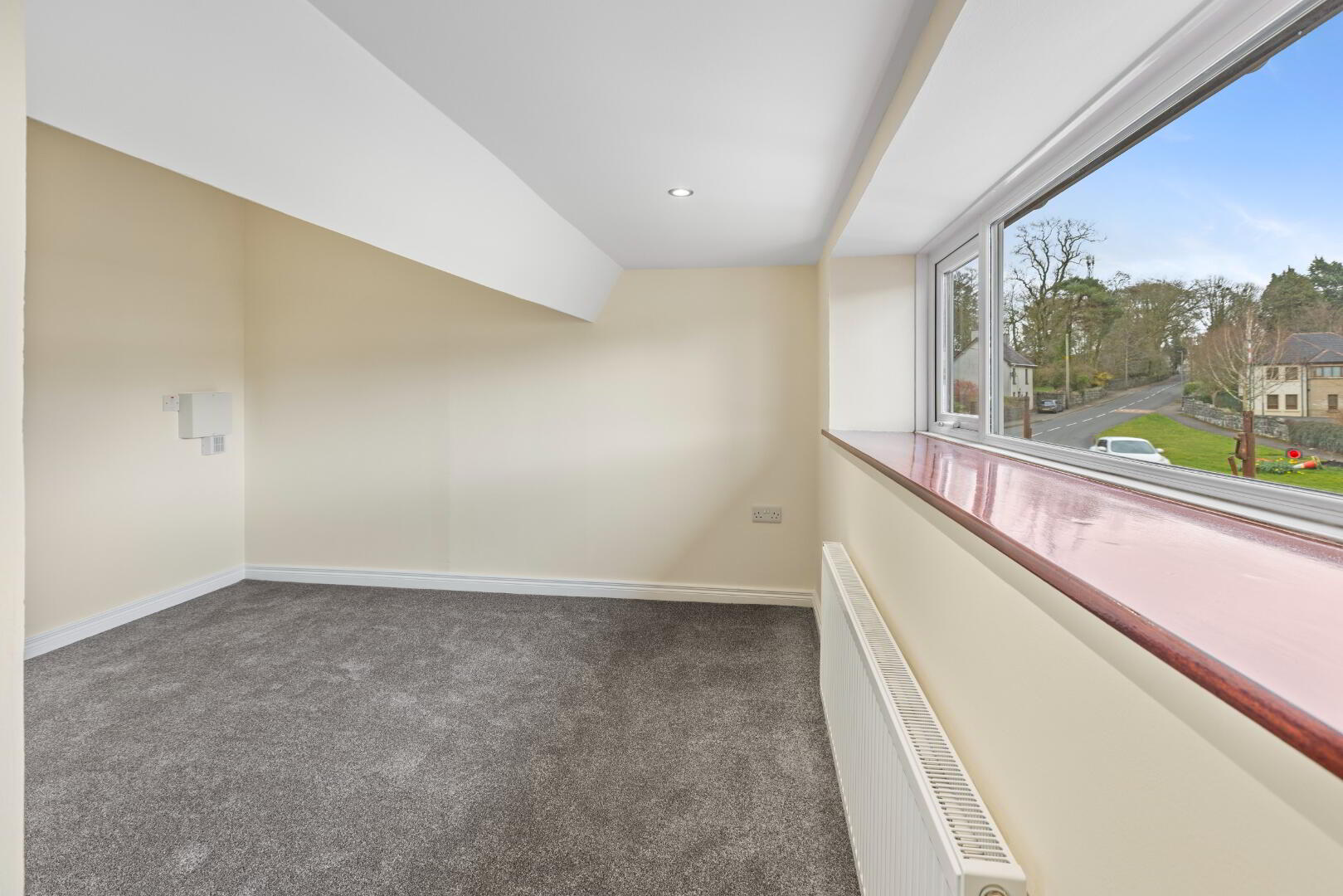19 Greenfield Road 11 of 20