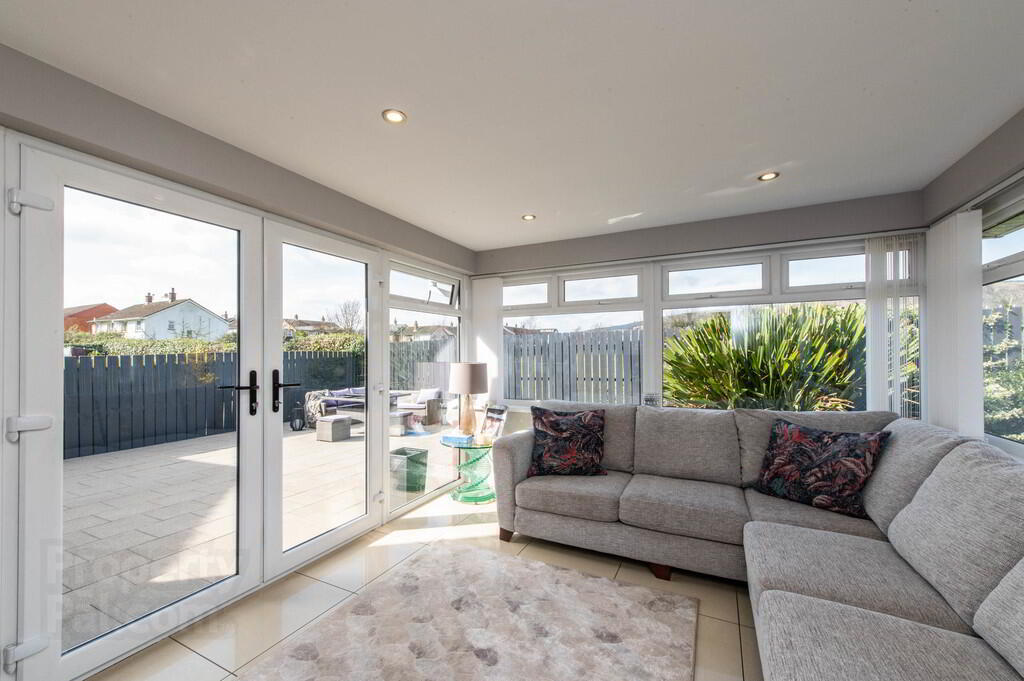 14 Shorelands Gardens 12 of 32
