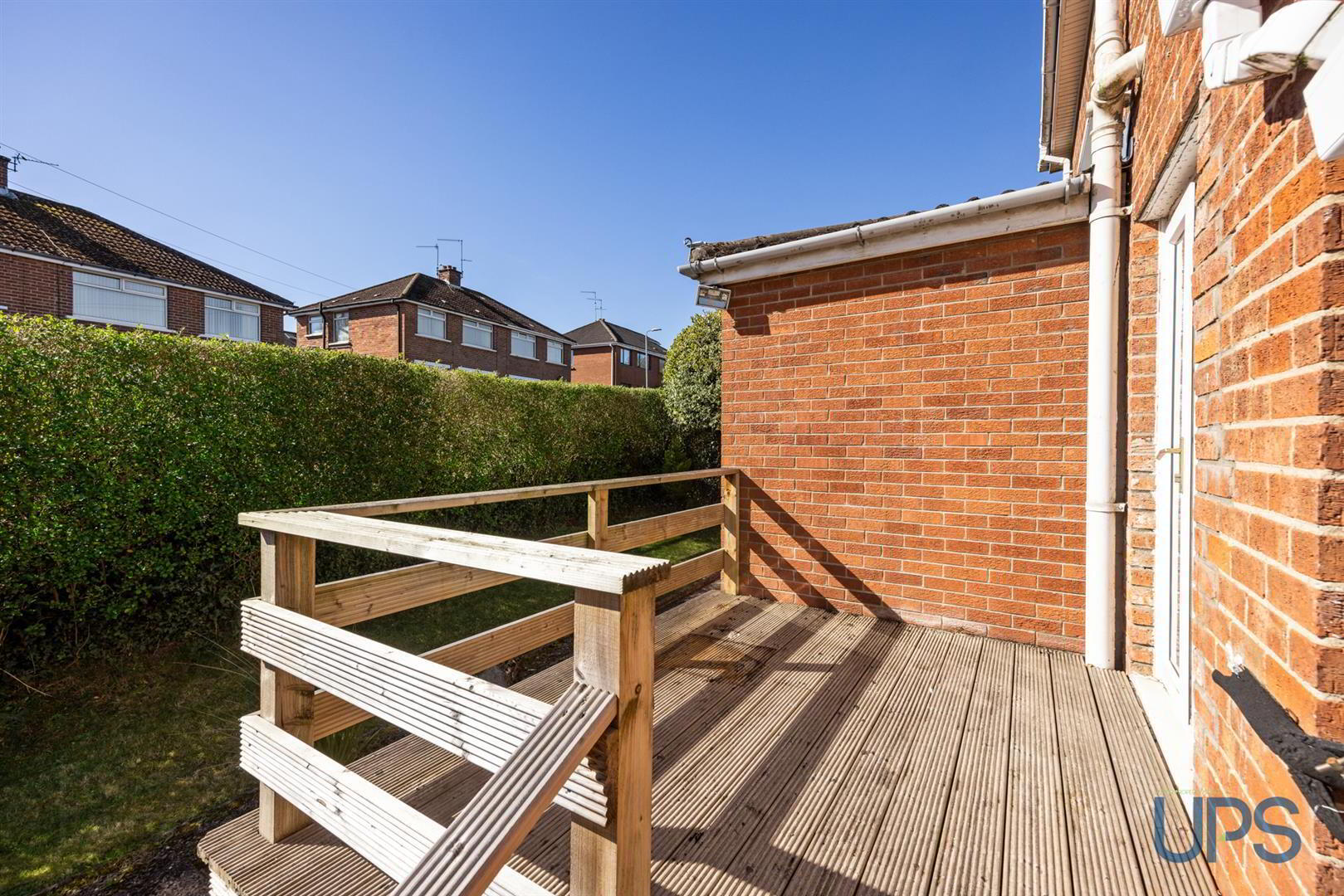 32 Hillhead Drive 28 of 34