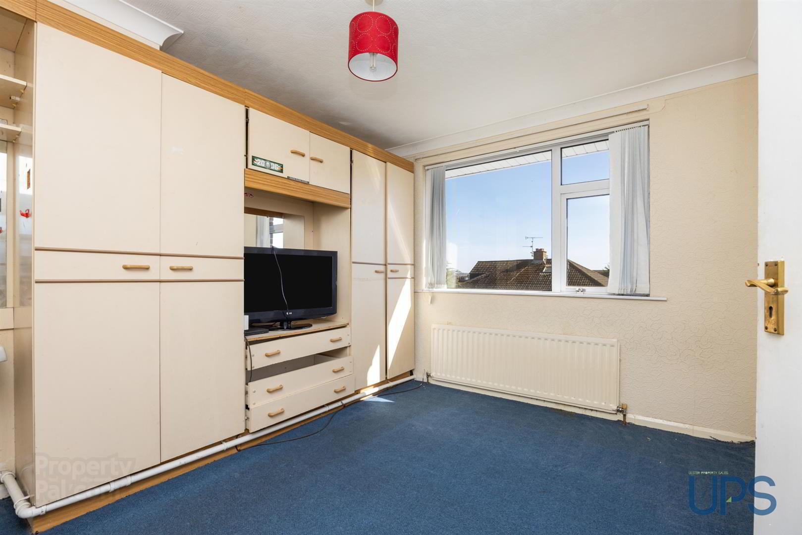 32 Hillhead Drive 19 of 34