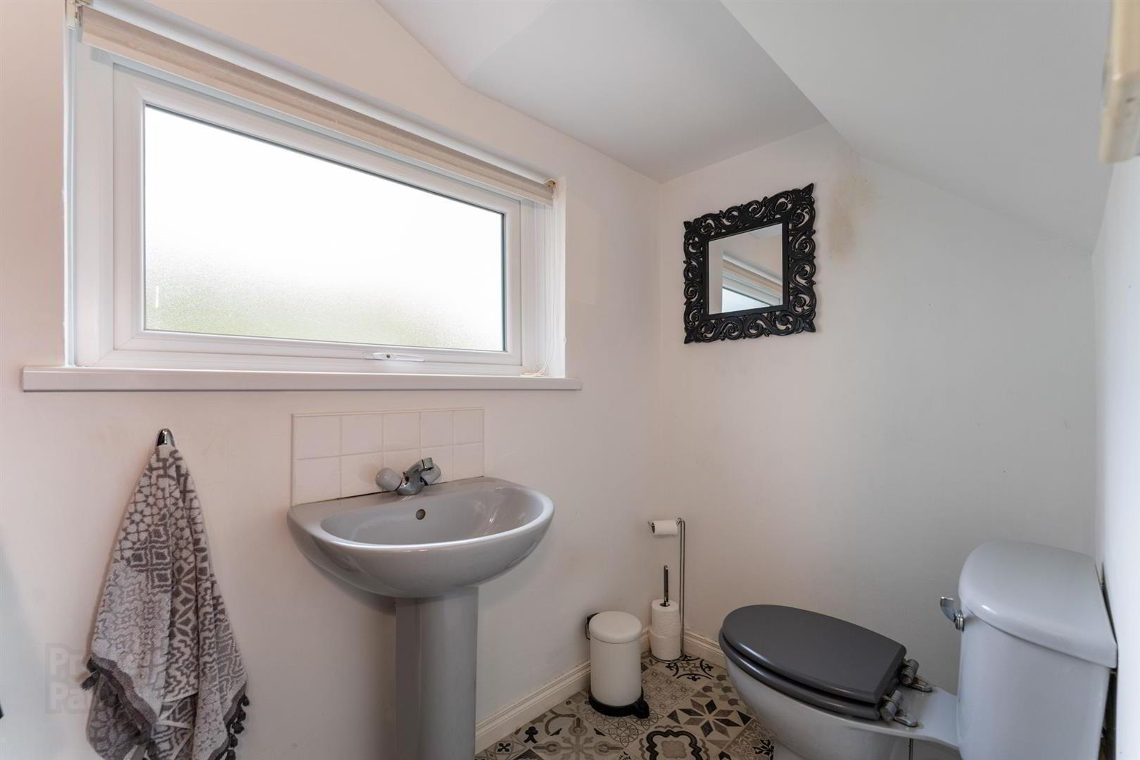 20 Beechfield Avenue 5 of 27
