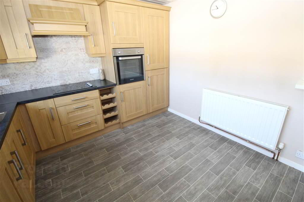 5 Carron Walk 6 of 14