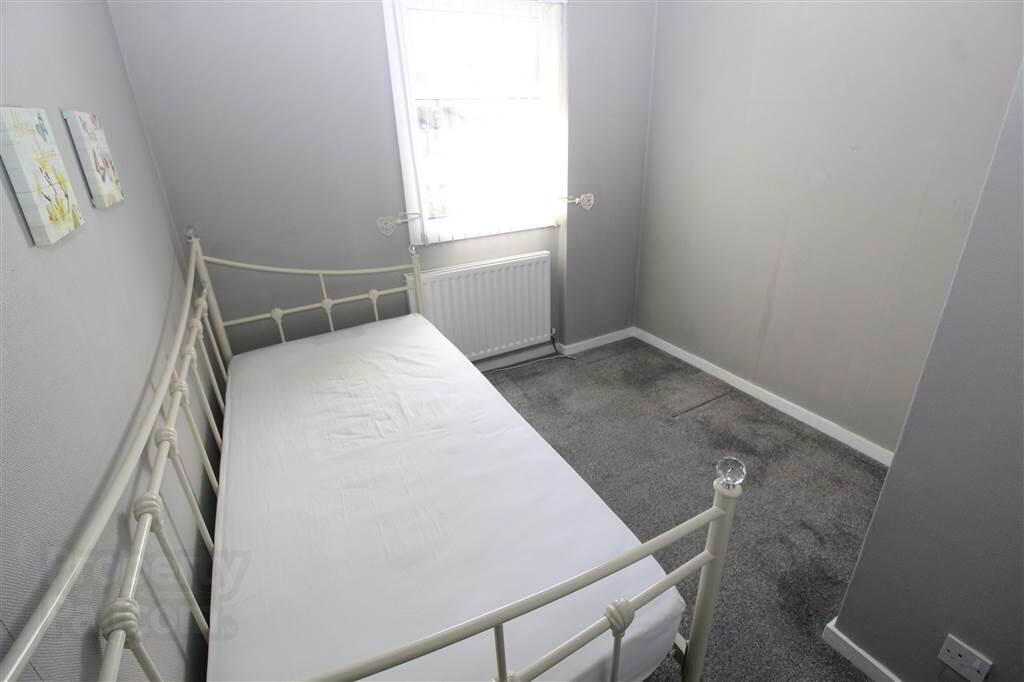 5 Carron Walk 11 of 14