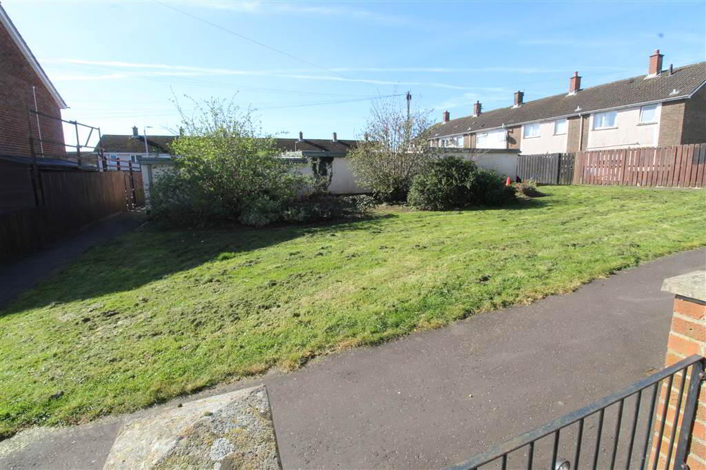 5 Carron Walk 14 of 14