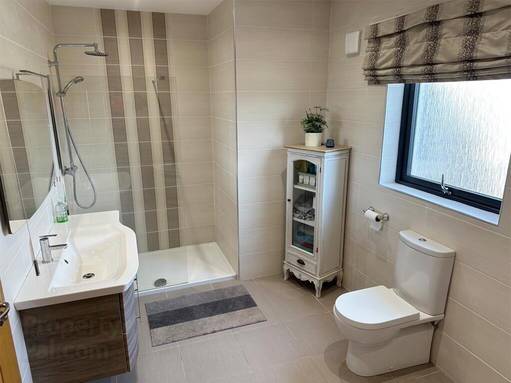 21 Newry Road 14 of 24