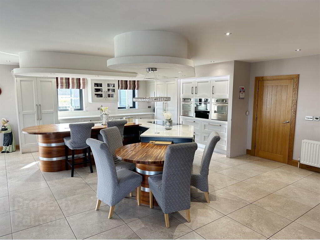 21 Newry Road 7 of 24