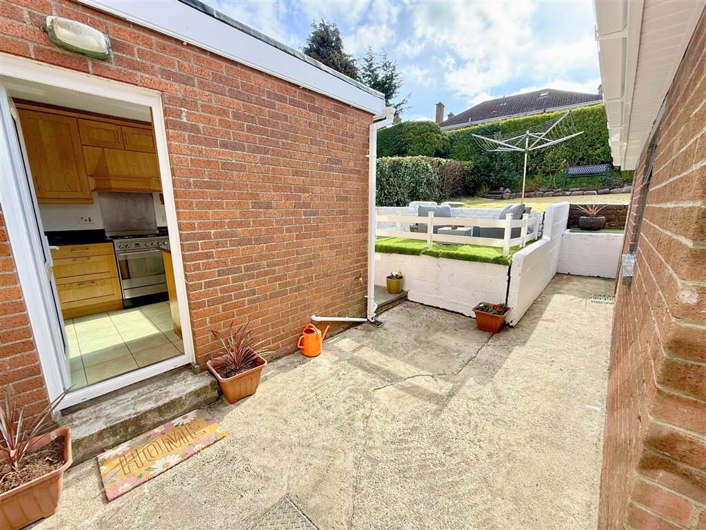 32 Beechgrove Park 15 of 18