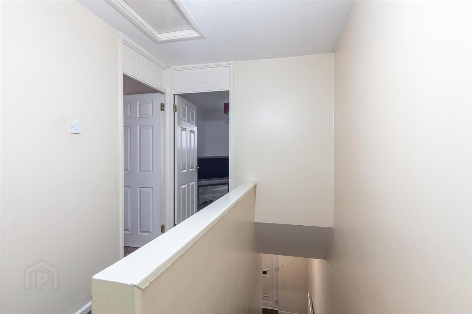 39 Forthill Grove 11 of 20