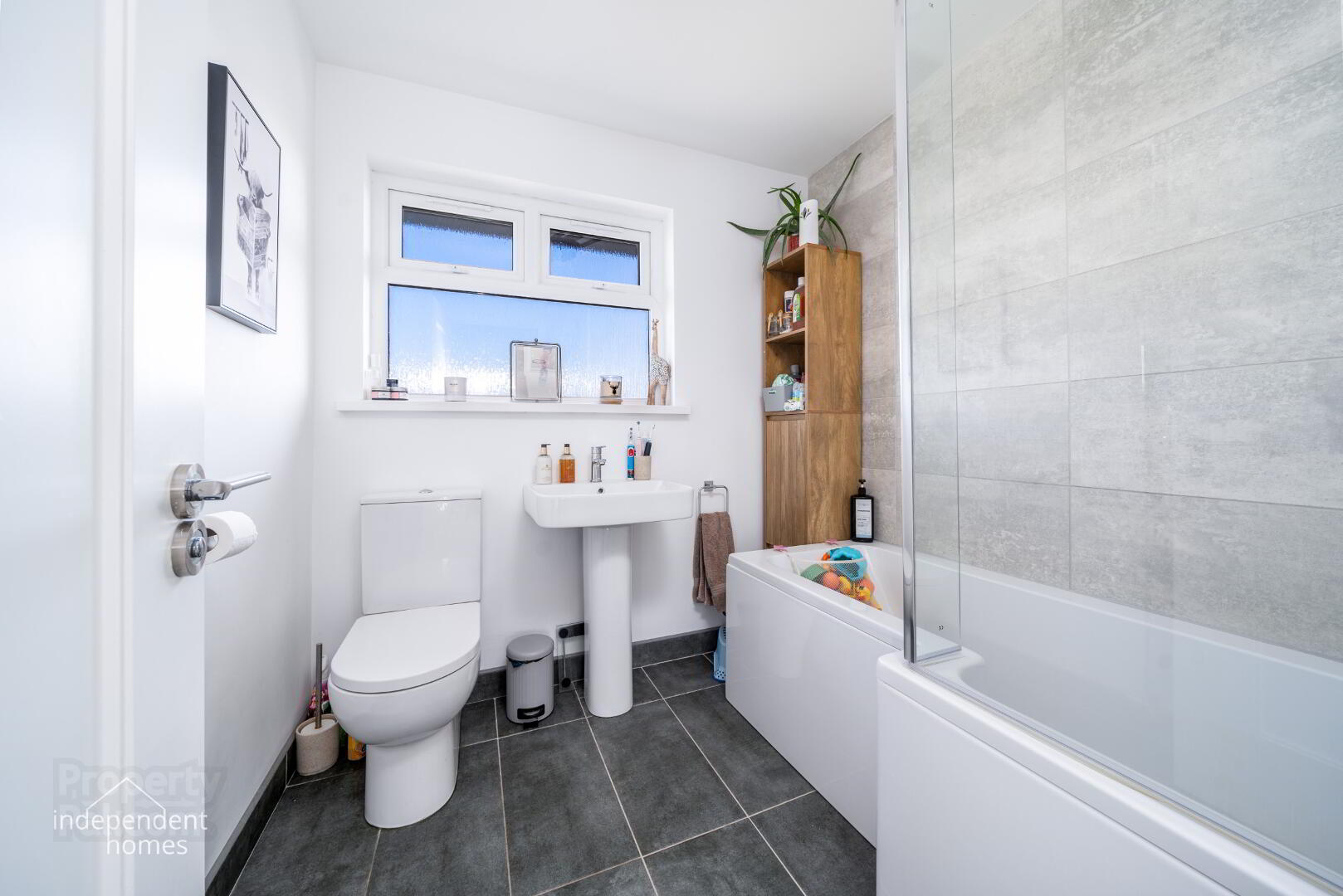 16 Alexandra Crescent 7 of 10