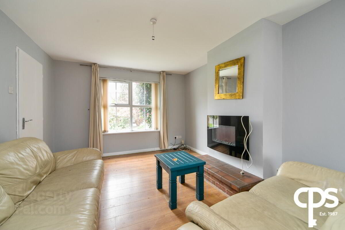 6 Hampton Place 21 of 30