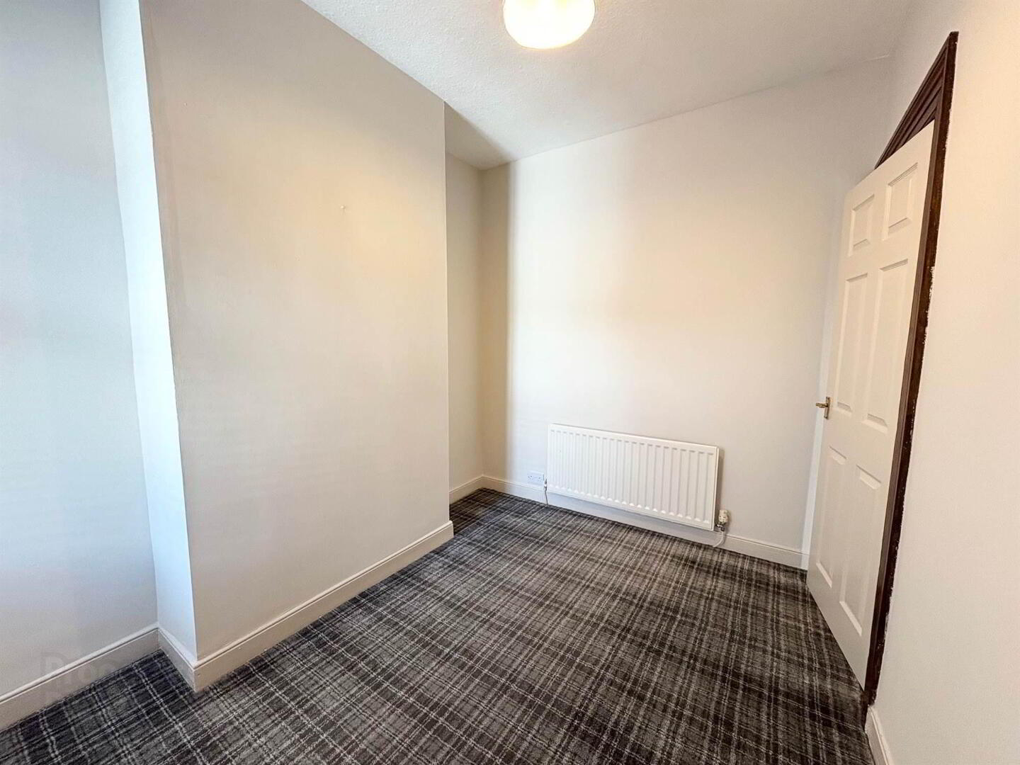 52 Kensington Avenue 14 of 16