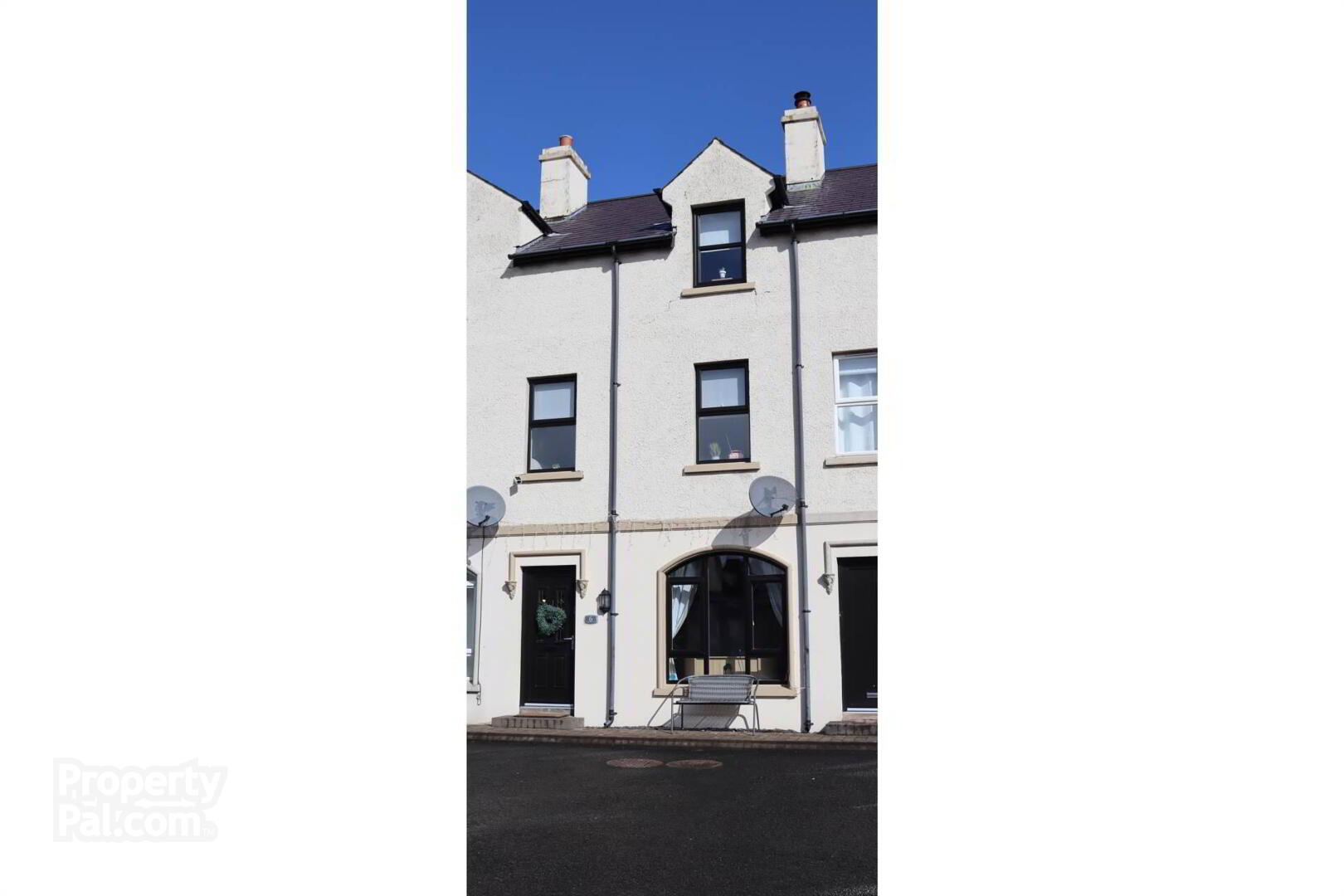 6 Market Court 1 of 22