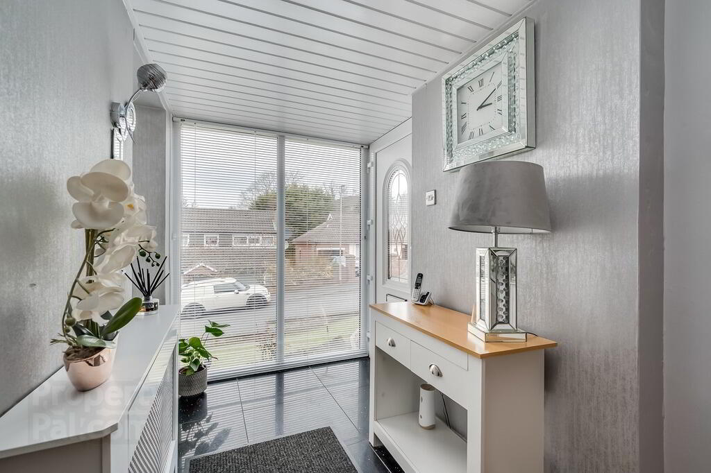 3 Brerton Crescent 4 of 27