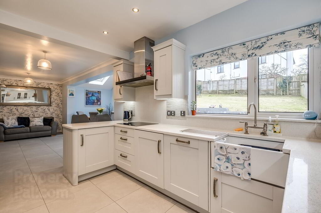 3 Brerton Crescent 10 of 27
