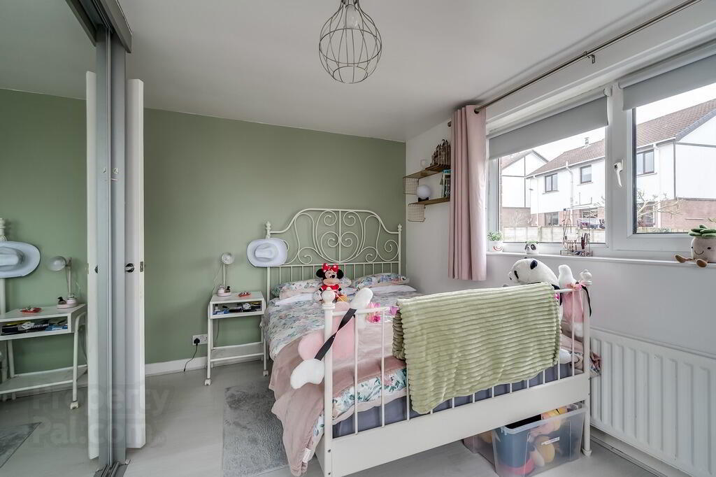 3 Brerton Crescent 14 of 27