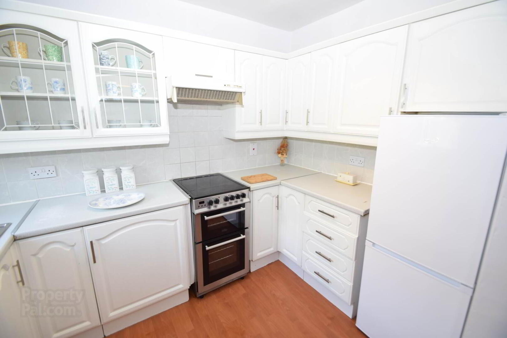 25 Suffolk Crescent 12 of 33