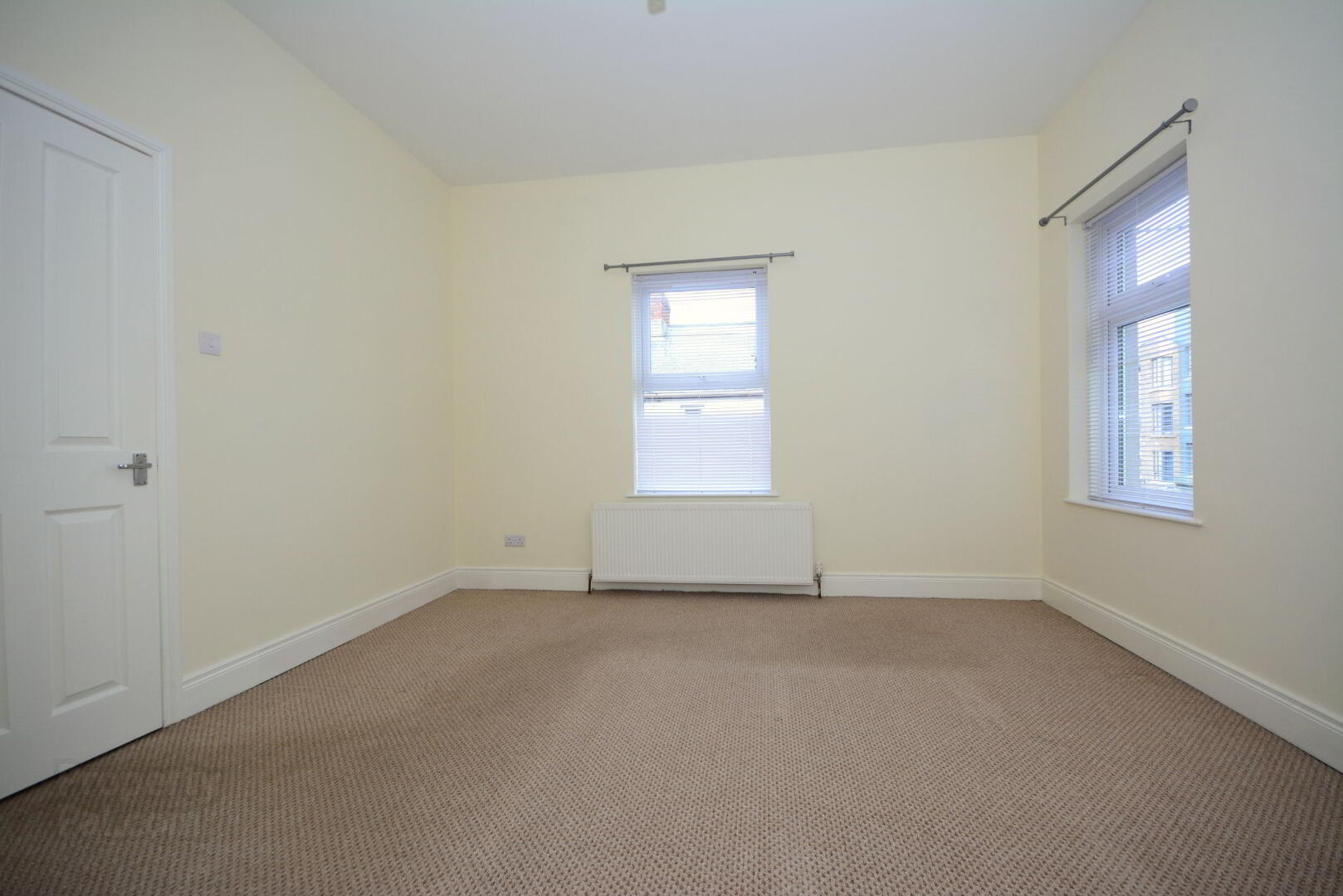 1a Railwayview Street 8 of 10