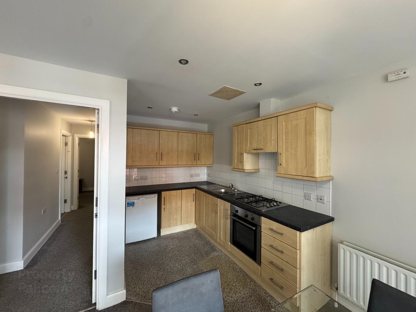 509 College Court Central, 56 King Street 6 of 13