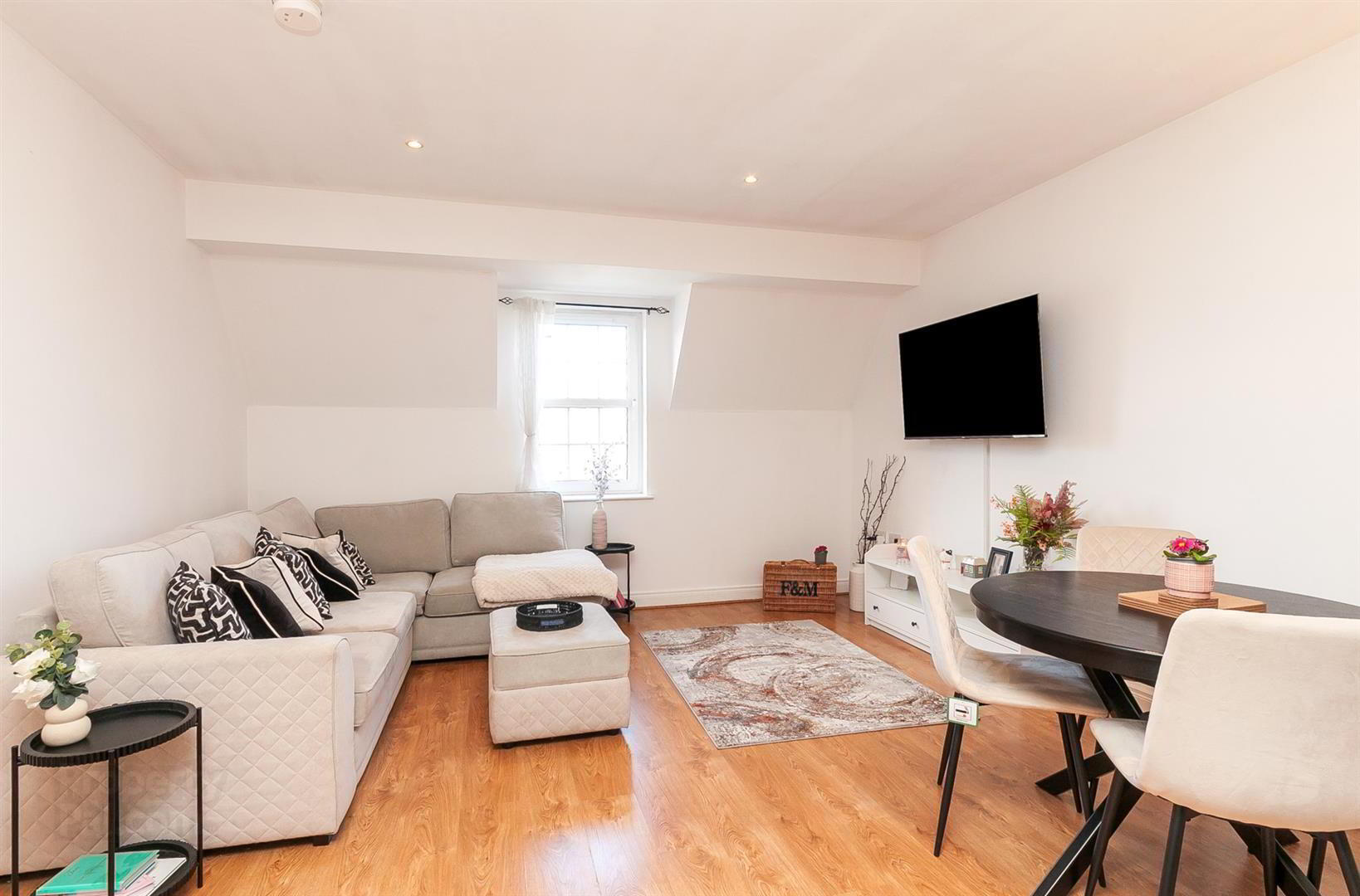 26 Milfort Mews 5 of 15