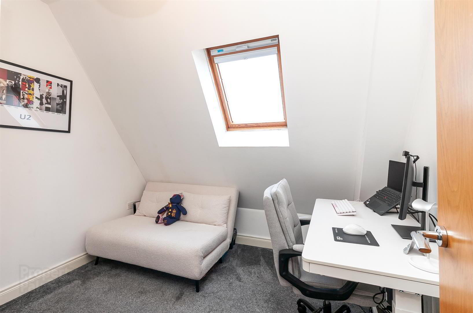 26 Milfort Mews 13 of 15