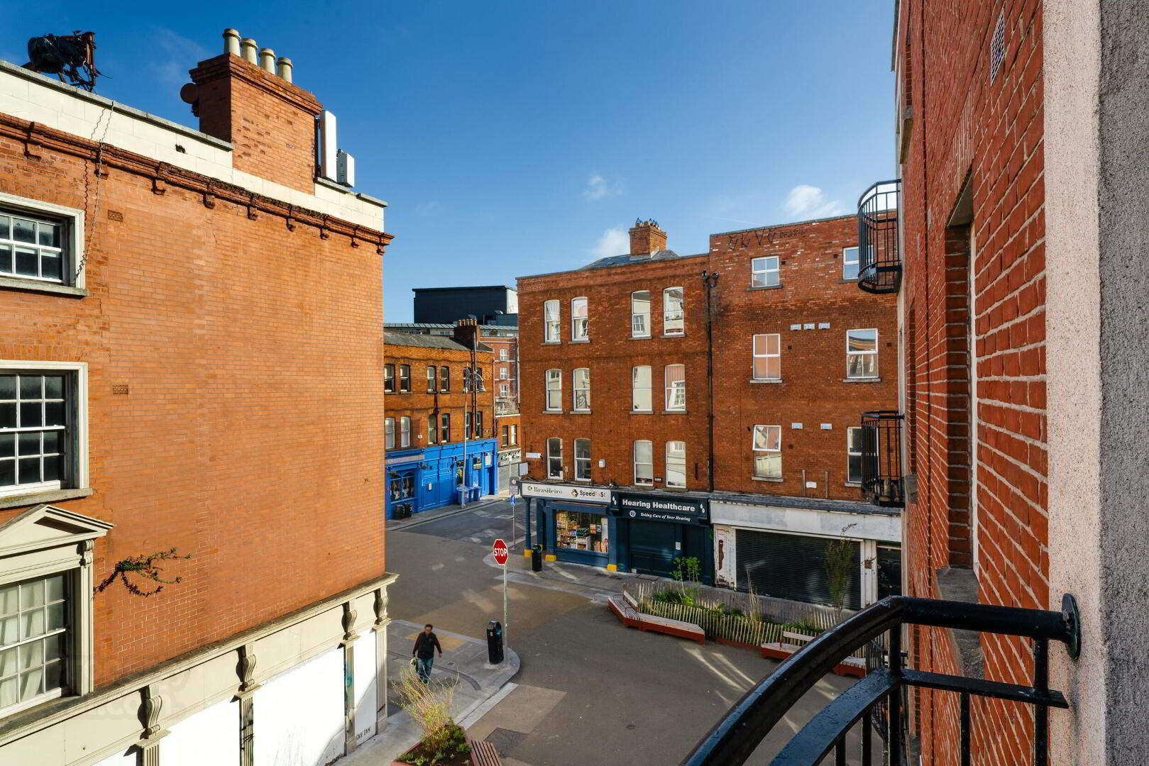 22 Capel Court, 112-114 Capel Street 12 of 15