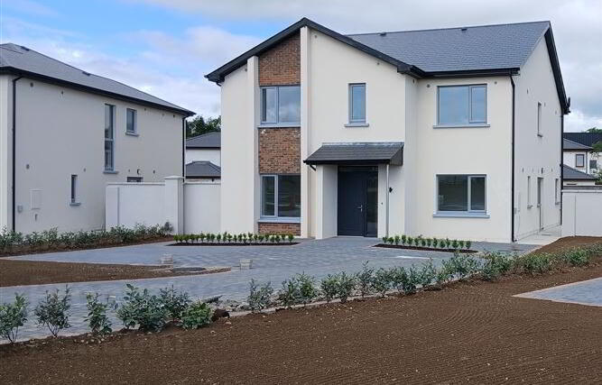 Type B, Fermoyle Manor 1 of 21
