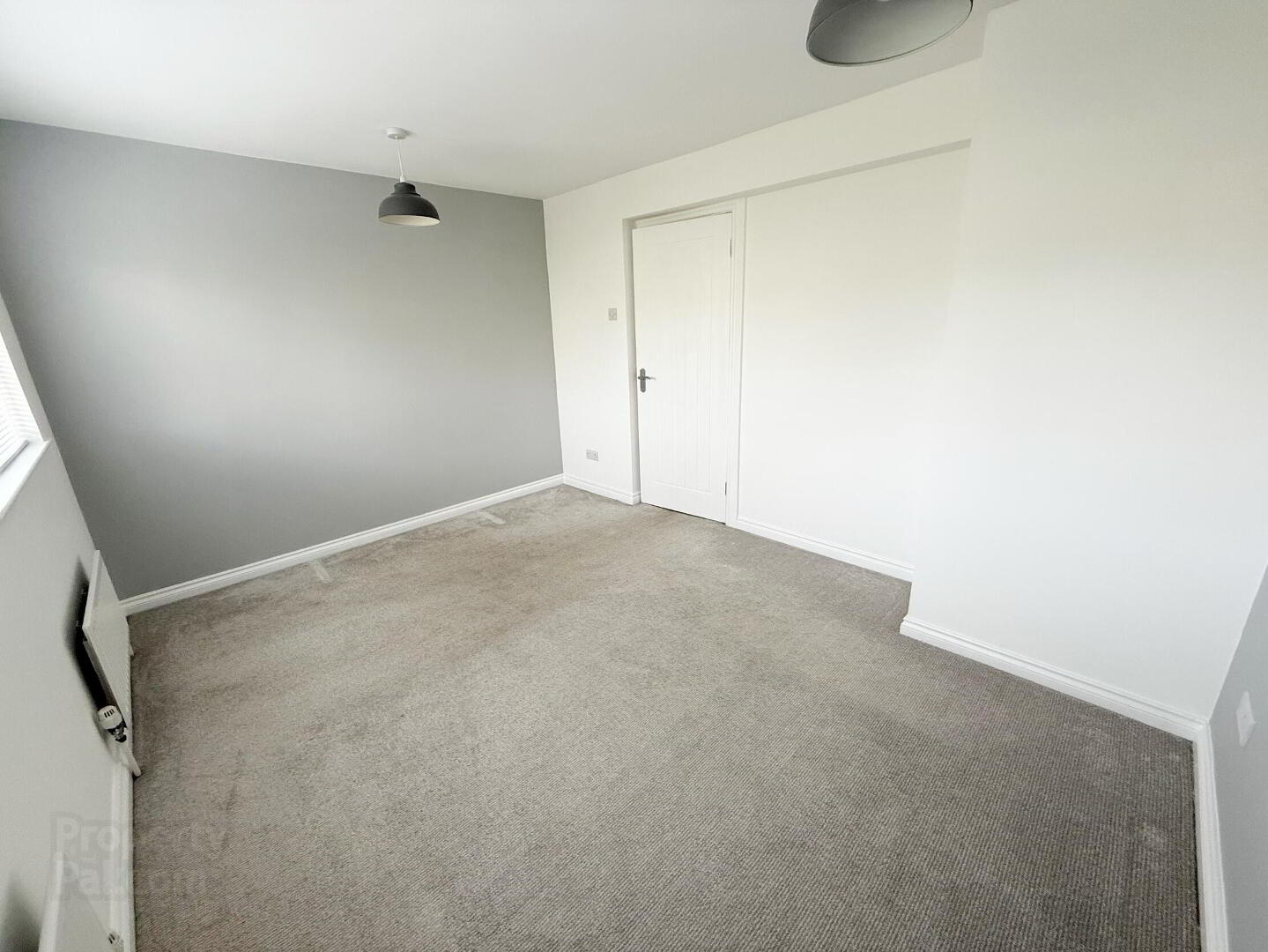 45 Strand Road 14 of 22