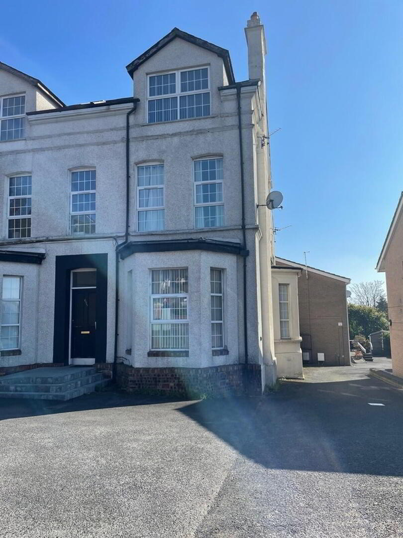 Castleview House, 695 Antrim Road 1 of 7