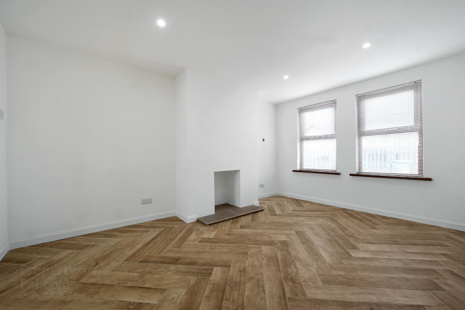 9 Rathmore Court 5 of 29