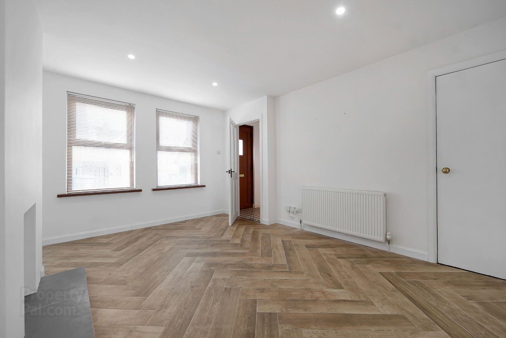 9 Rathmore Court 7 of 29