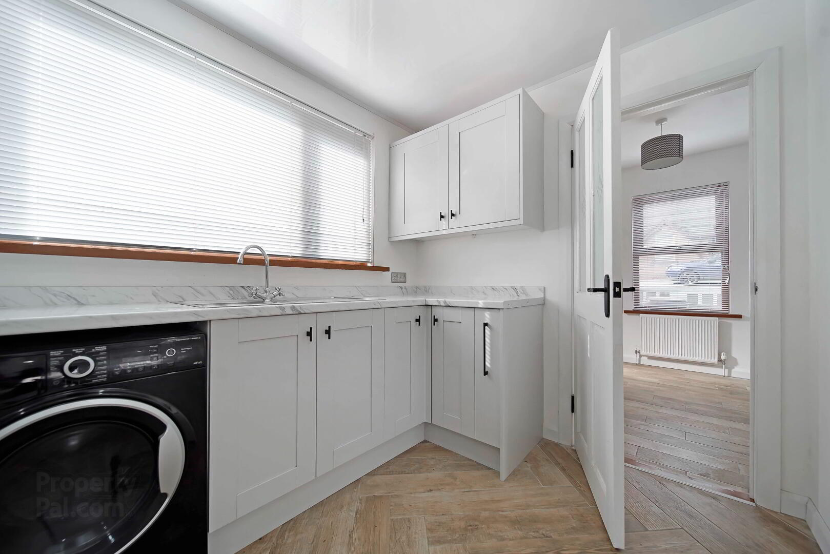 9 Rathmore Court 13 of 29