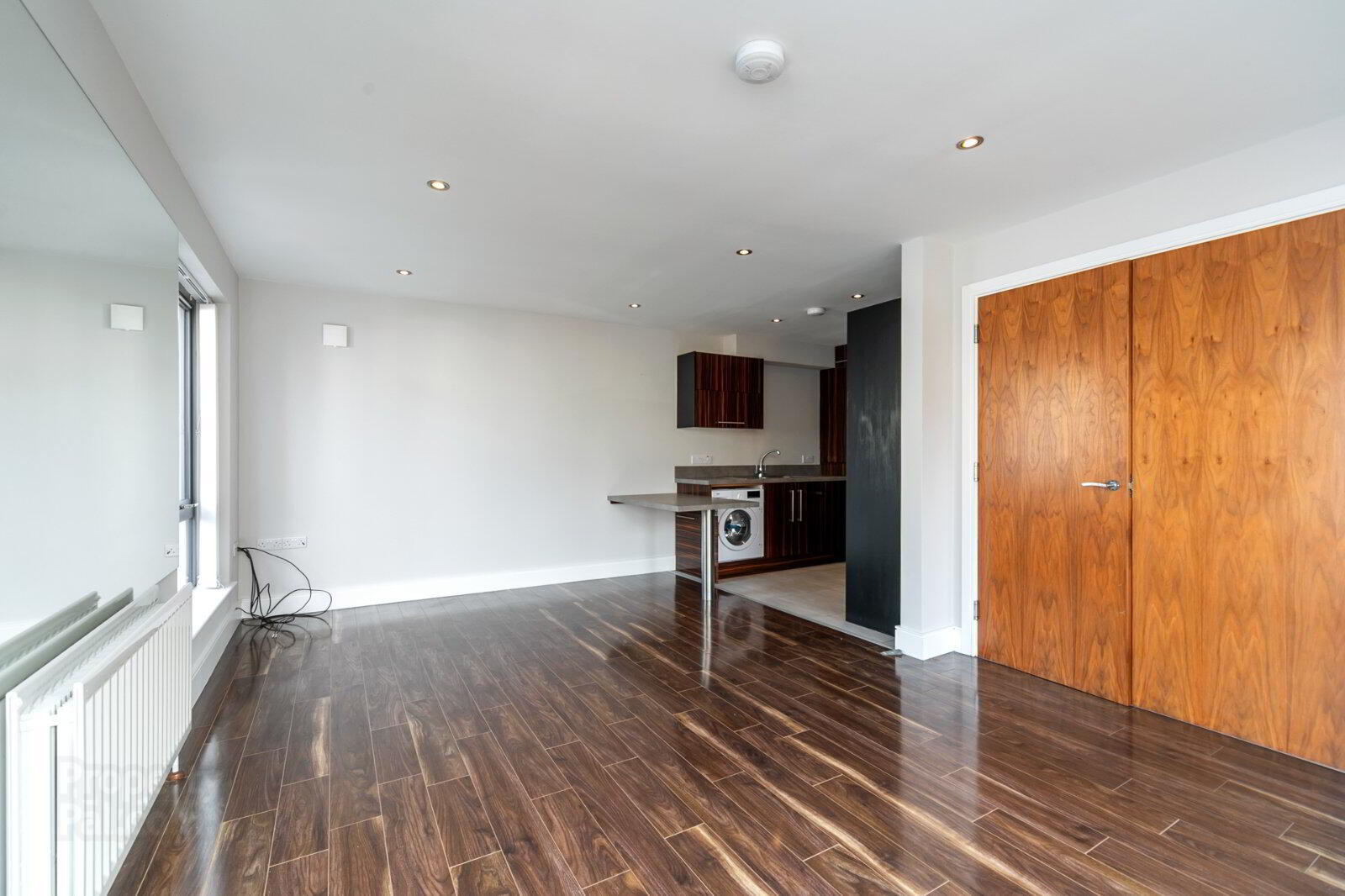 2i Alexandra Court 4 of 14