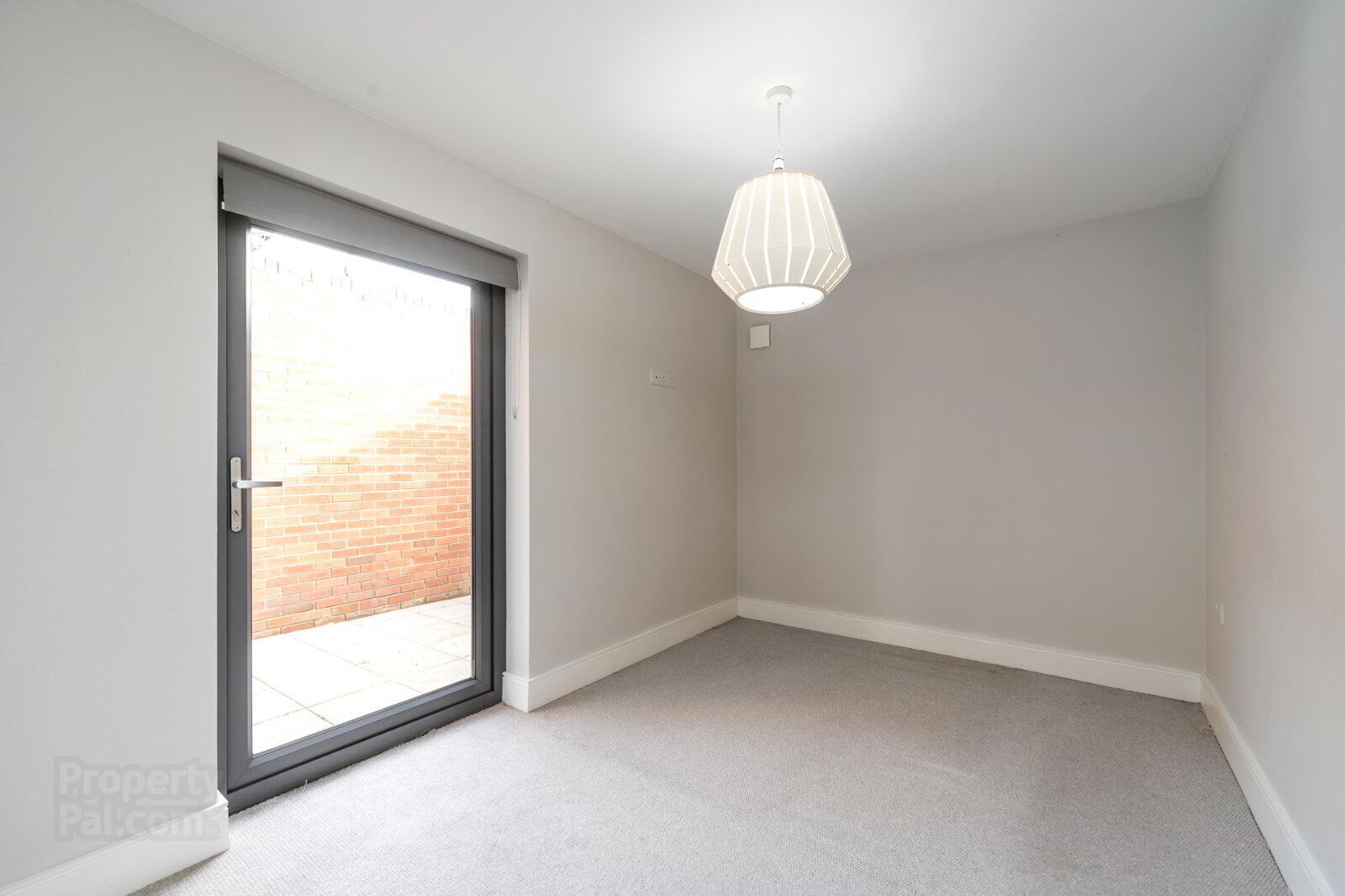 2i Alexandra Court 10 of 14