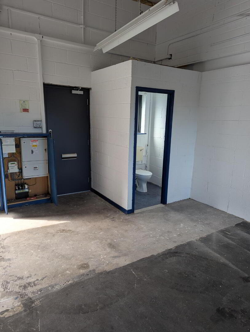 Unit 46 LEDCOM Bank Road Business Park, 100 Bank Road 5 of 7