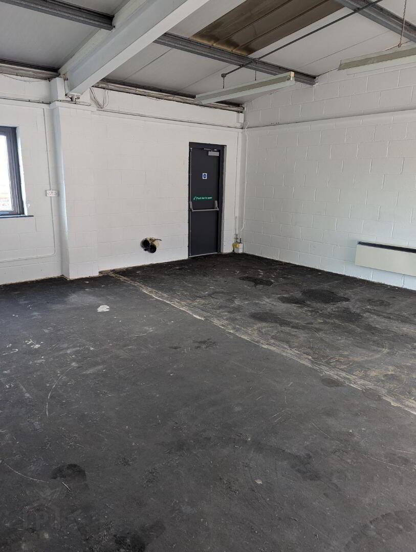 Unit 46 LEDCOM Bank Road Business Park, 100 Bank Road 4 of 7