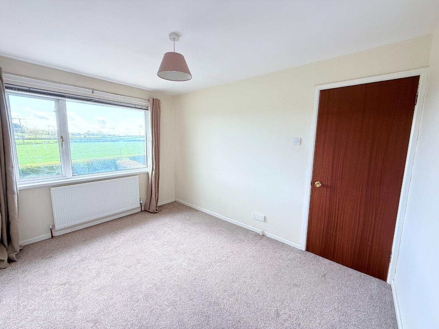 20 Woodgreen Park 11 of 16