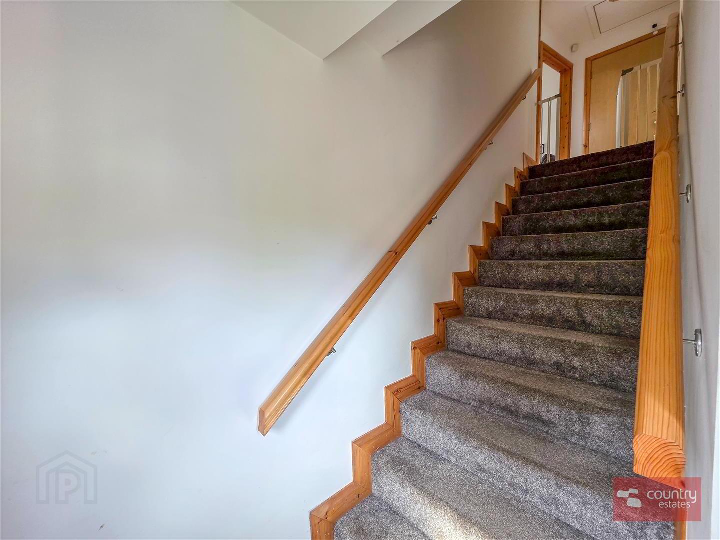 15 Courthall Mews 5 of 18