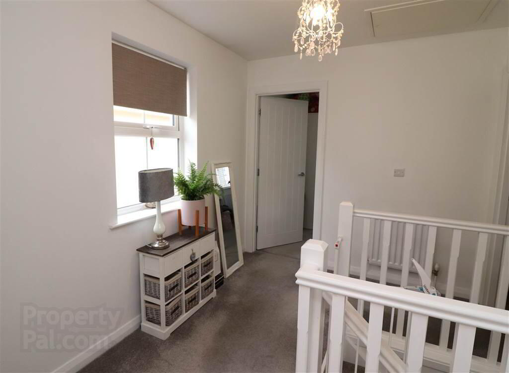 6 Ayrshire Mews 10 of 18