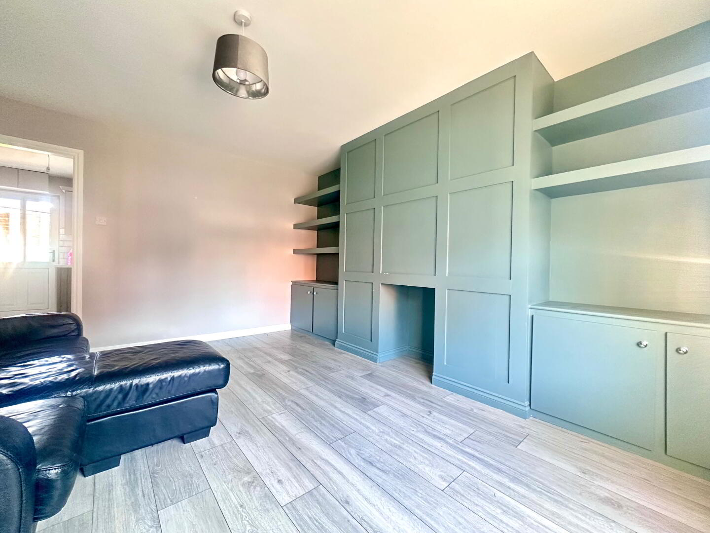 6 Molesworth Court 3 of 20
