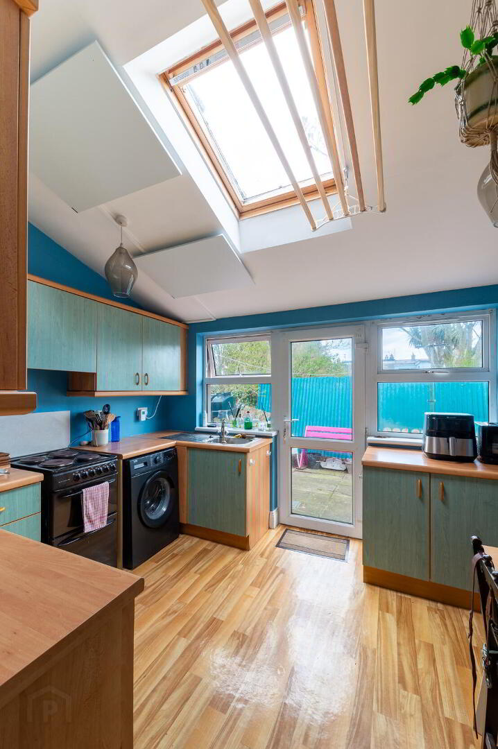 20 Meadowbank Avenue 6 of 20