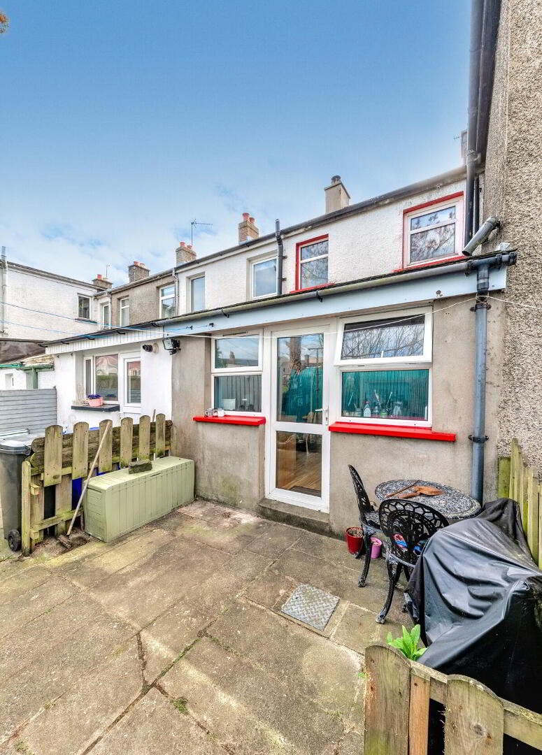 20 Meadowbank Avenue 16 of 20