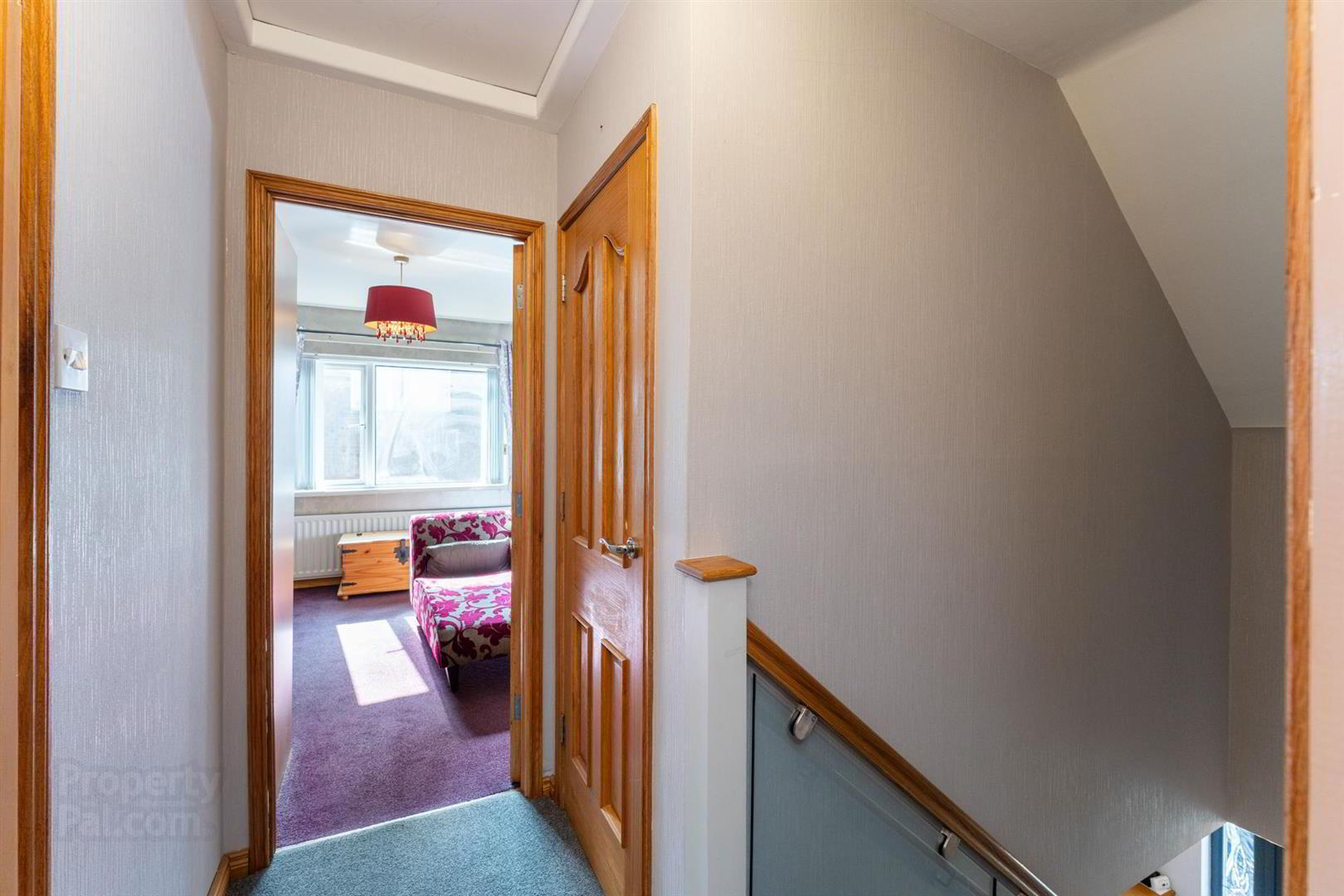 7 Stratford Avenue 17 of 25