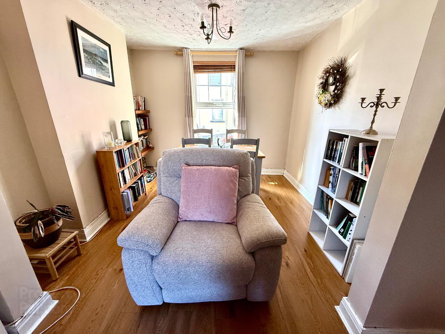 22 Limewood Street 7 of 18