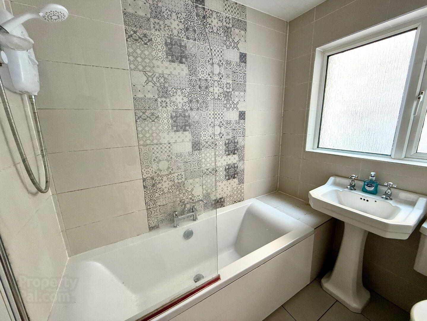 22 Limewood Street 13 of 18