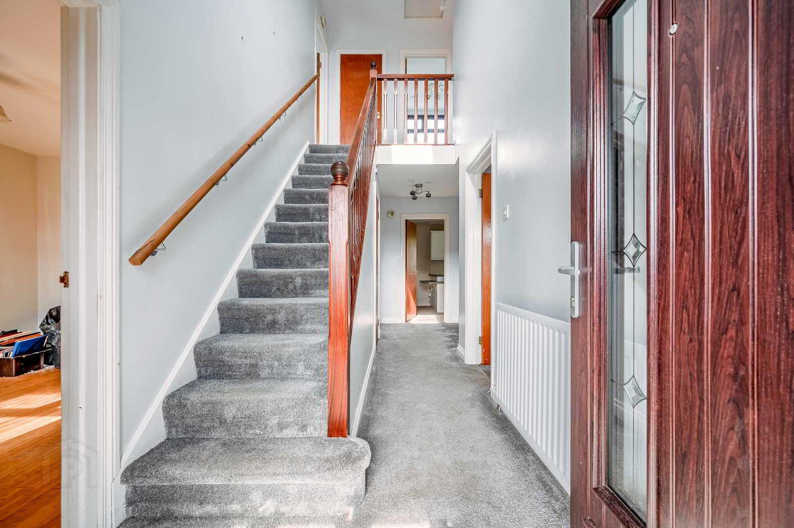 9 Hanover Dale 3 of 25