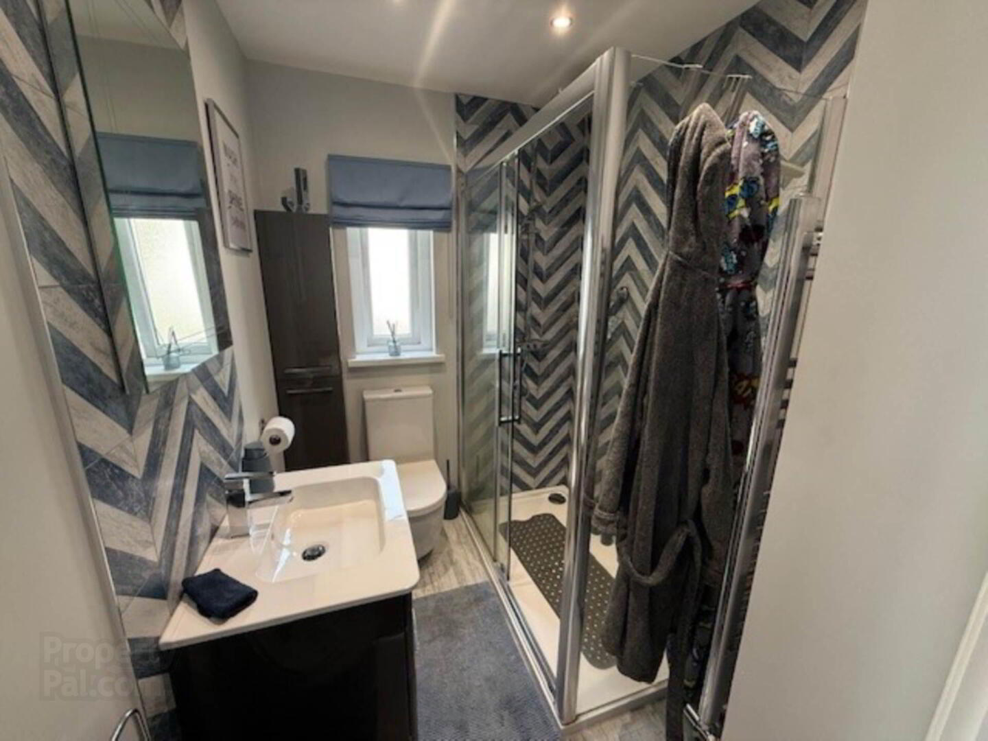 33 Ransevyn Drive 12 of 18