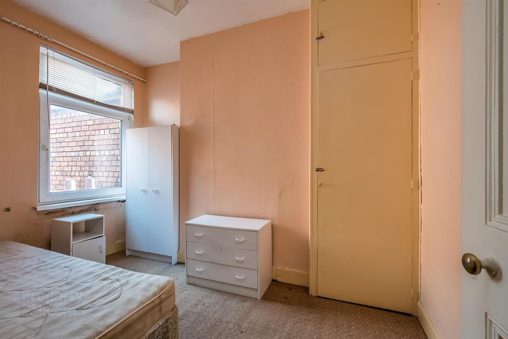 325 Donegall Road 14 of 18