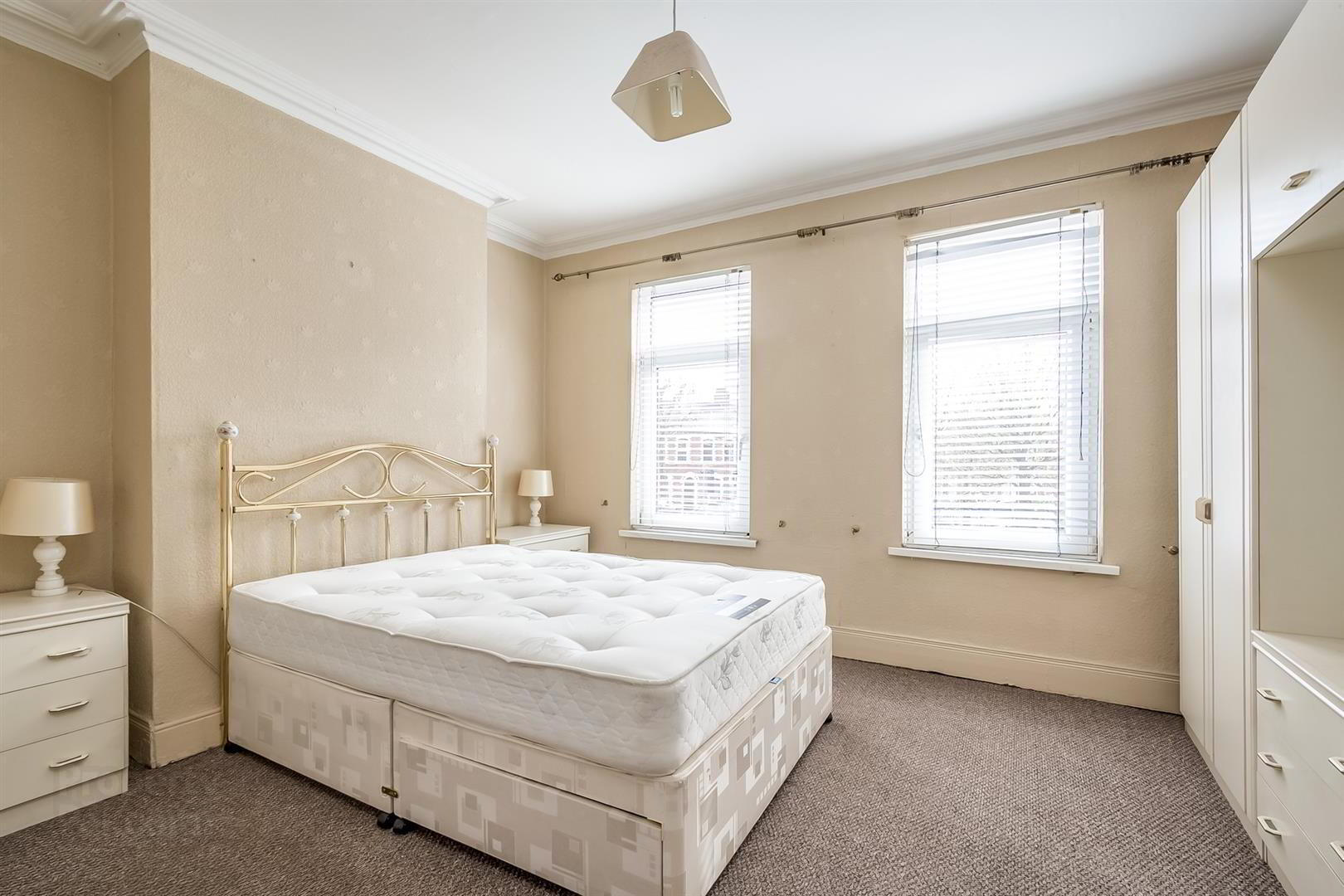 325 Donegall Road 12 of 18