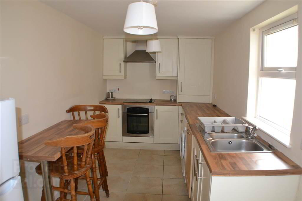 9 Lisburn Avenue 3 of 9